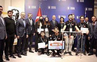 BTÜ Mattmech Takımı, en iyi girişimci ödülü...
