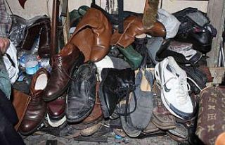 Bu ayakkabılar 10 yıldır sahiplerini bekliyor