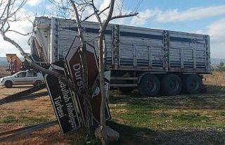 Bu tabelalar aylardır dikilmedi