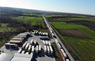 Bulgaristan sınırında 35 kilometrelik ihracat kuyruğu