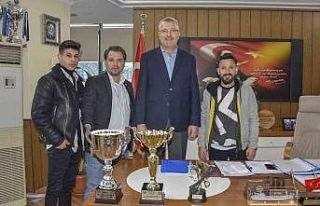 Bursa Karaca Show Takımından Golden Hair Festivalinde...