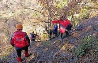 Bursa’da kayalıklarda mahsur kalıp ölümü bekleyen...