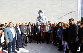 Büyükşehir Belediyesi, Türkan Saylan’ı doğum...