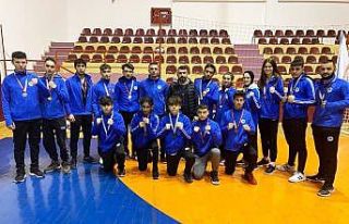 Büyükşehir’in sporcuları liderlik kürsüsünde