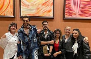 ÇAKÜ “Geleceğin Moda Tasarımcıları” yarışmasında...