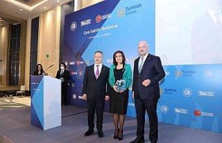 “Cam sektörü, yılsonu itibarıyla 1,3 milyar...