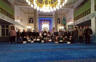 ’Camiyi seviyorum, namazda buluşuyorum’ projesi