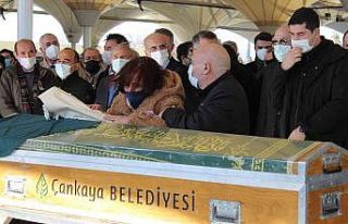 CHP lideri Kılıçdaroğlu, gazeteci Emel Yıldırım’ı...