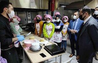Cizreli kadınlara pasta yapım ve sunumu kursu açıldı