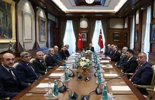 Cumhurbaşkanı Erdoğan, Türk-İş heyetini kabul...