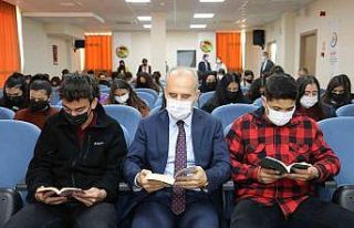 Cumhuriyet Başsavcısı İnal, öğrencilerle birlikte...