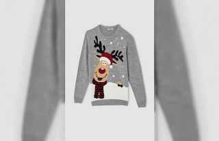 DeFacto’nun rengarenk yılbaşı kazakları raflarda...