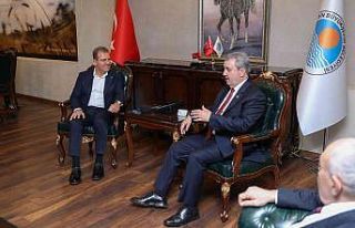 Destici’den Başkan Seçer’e ziyaret