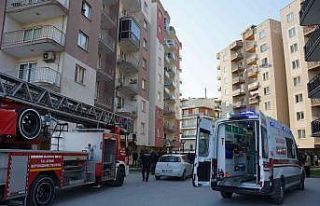 Dokuzuncu kattan atlayan genç kız öldü, diğeri...