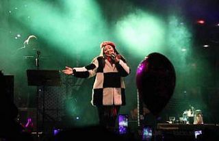 Dondurucu soğuğa aldırış etmediler