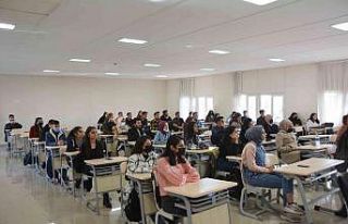 DÜ’de ‘Bölge Adliye Mahkemelerinin Görev ve...