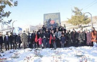 Dumlu şehitleri dualarla anıldı