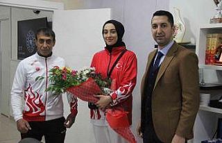 Dünya 3’üncüsü Ahsen Duran memleketi Elazığ’da