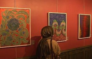 Duygular ve geleneksel motifler, Üsküdar’da ‘Zuhur’...