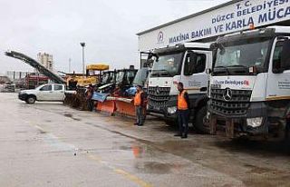 Düzce Belediyesi 400 personel ve 31 araç ile sahada...