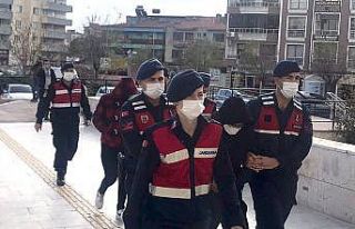 Edremit’te fuhuş operasyonu