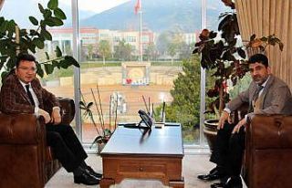 Efeler Kaymakamı Şahin, ADÜ Rektörü Aldemir ile...