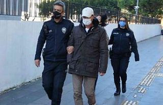 EFT yöntemiyle dolandırmadık esnaf bırakmayan...
