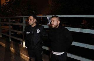 Ehliyetsiz sürücünün polisten kaçma macerası...