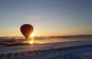 Eksi 15 derecede sıcak hava balonu keyfi