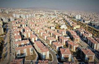 Elazığ’da anahtarlarını alan depremzedeler,...