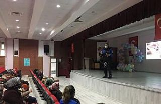 Elazığ’da ’Bilinçli Kadın Bilinçli Gelecek’...