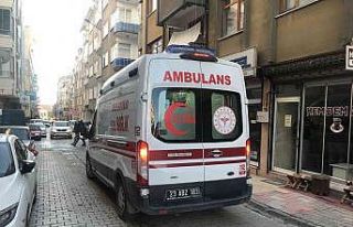 Elazığ’da bir kişi sokak ortasında pompalı...