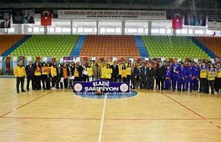Elazığ’da Gençler A Basketbol Müsabakaları...