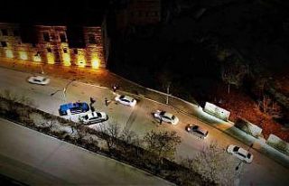 Elazığ’da jandarmadan tarihi Harput’ta -10 derecede...