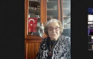 Emet MYO öğrencileri Emetli yazar Dayıoğlu ile...