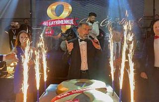 Emlak devi Elfi 8 yaşında