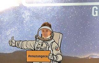 En uzun gecede uzay buluşması