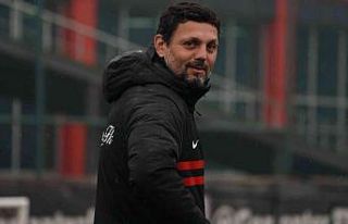Erol Bulut: "Fenerbahçe maçında hak ettiğimiz...