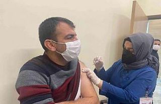 Erzurum’da Turkovac aşısı uygulanmaya başladı