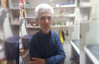 Eşinin ölüm yıldönümünde mezarlıktan dönerken,...