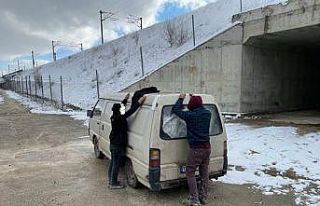 Eski fabrikadan hurda malzeme hırsızlığı yaptığı...
