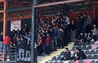 Eski futbolcusundan Turgutluspor’a bilet desteği