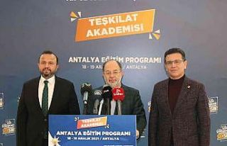 Eski Sağlık Bakanı Recep Akdağ’dan aşı karşıtlarına...