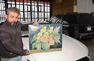 Eskici pazarından aldığı tablodaki saç telinin...