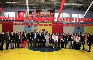 Eskişehir Doktor Halil Akkurt Ortaokulu tarafından...