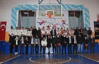 Eskişehir’de ’Öğretmenler yarışsın dostluk...