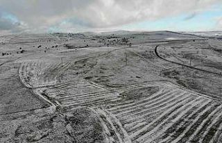 Eskişehir’in yüksek kesimleri beyaza büründü
