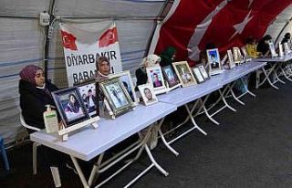 Evlat nöbetindeki babadan çocuklara çağrı: “Toplanıp...