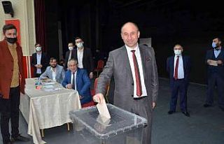 Fatsa Oto Galericiler Derneği’nde mevcut başkan...