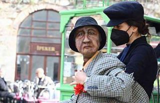 Festivale kuklalı davet